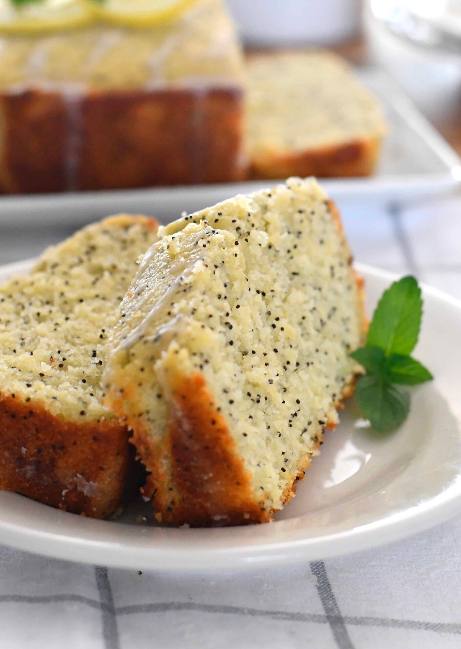 Lemon Poppy Seed Loaf Cake