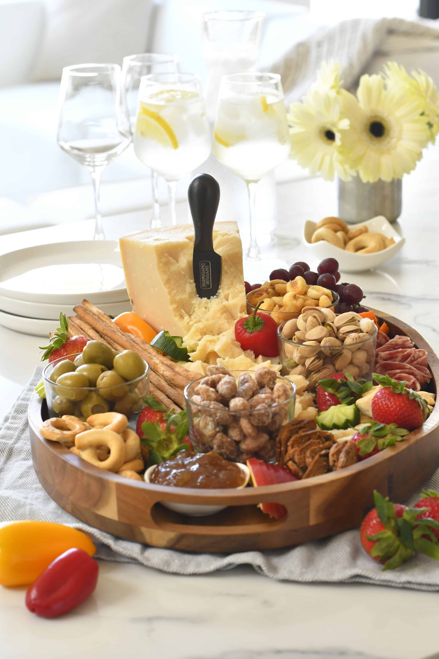 A Guide to Crafting the Perfect Aperitivo Board