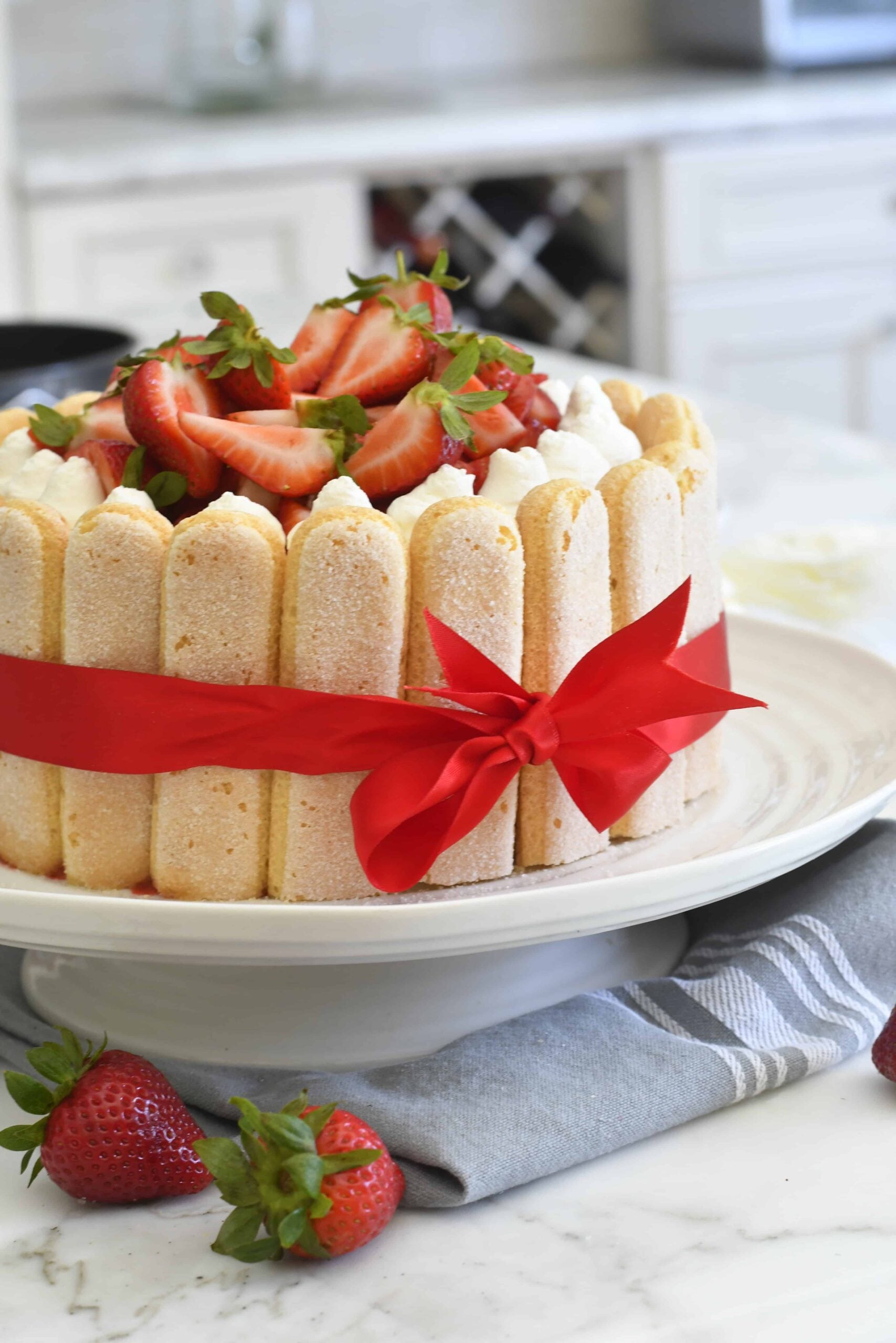 No-Bake Strawberry Charlotte Cake with Savoiardi and Mascarpone Cream