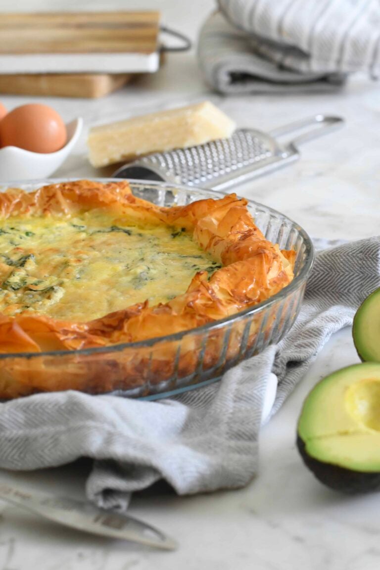 Phyllo tart with spinach and ricotta